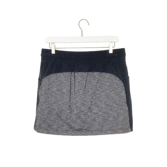 Athleta Excursion Gray Hybrid Athletic Skirt Skort Medium - Picture 5 of 11